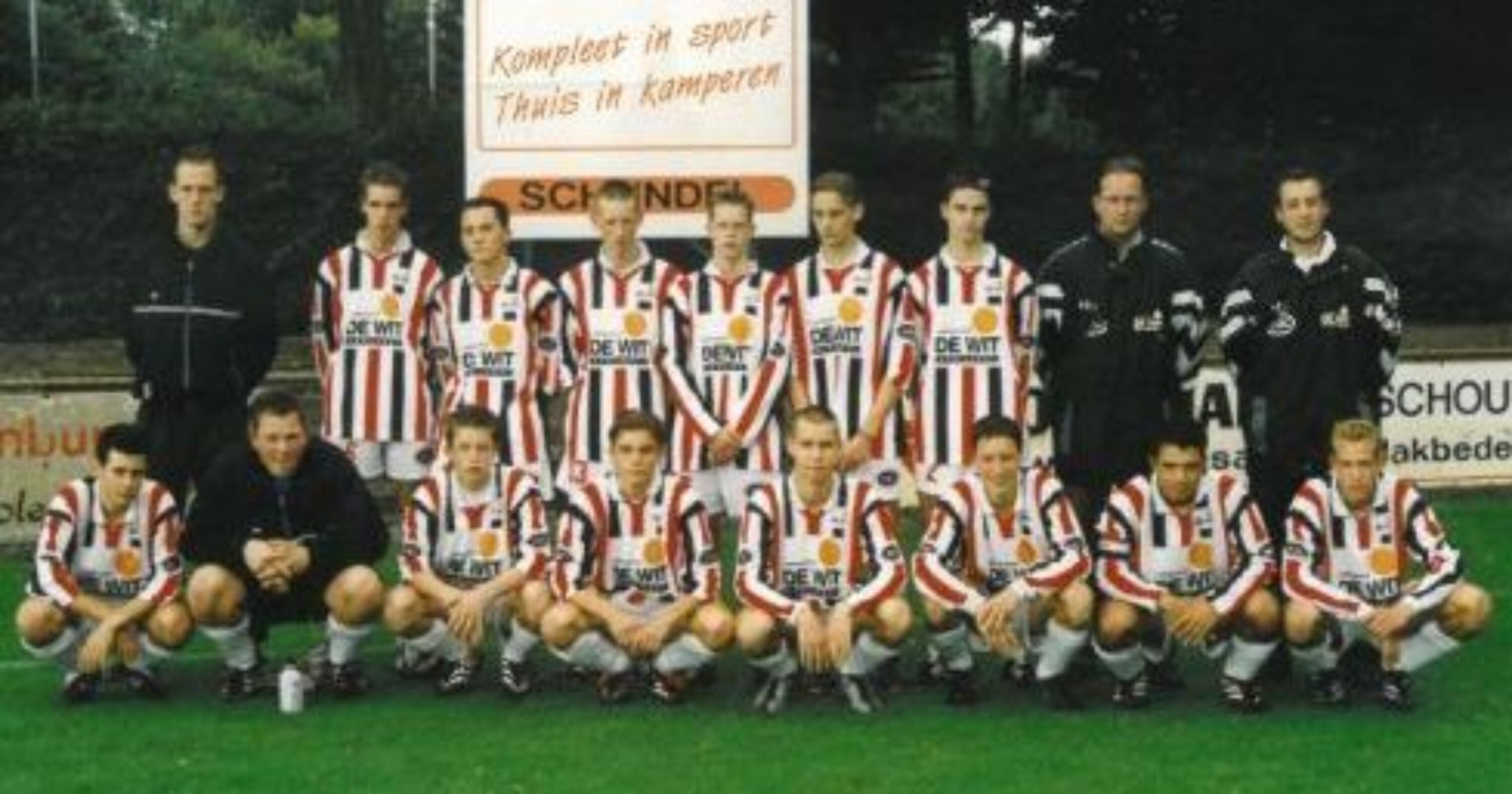 2001 b1 kampioen 3e divisie klein